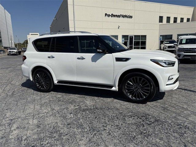 2024 INFINITI QX80 Sensory