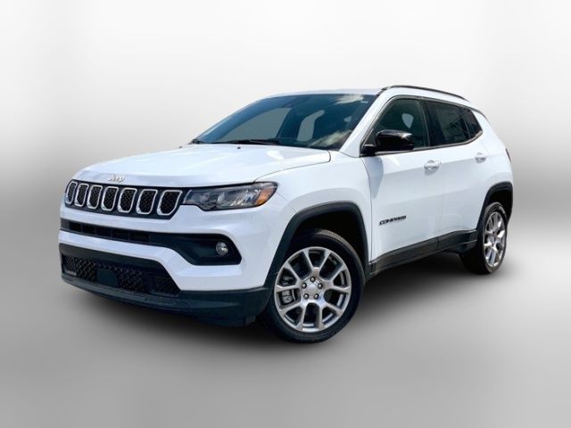 2024 Jeep Compass Latitude Lux