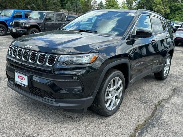 2024 Jeep Compass Latitude Lux