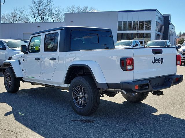 2024 Jeep Gladiator Sport S