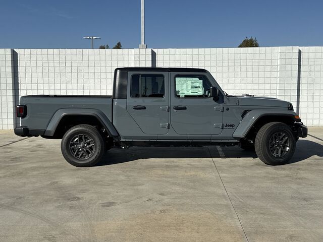 2024 Jeep Gladiator Sport S