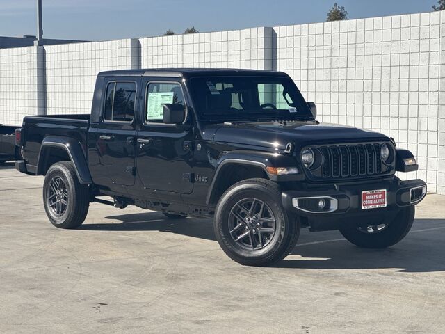 2024 Jeep Gladiator Sport S