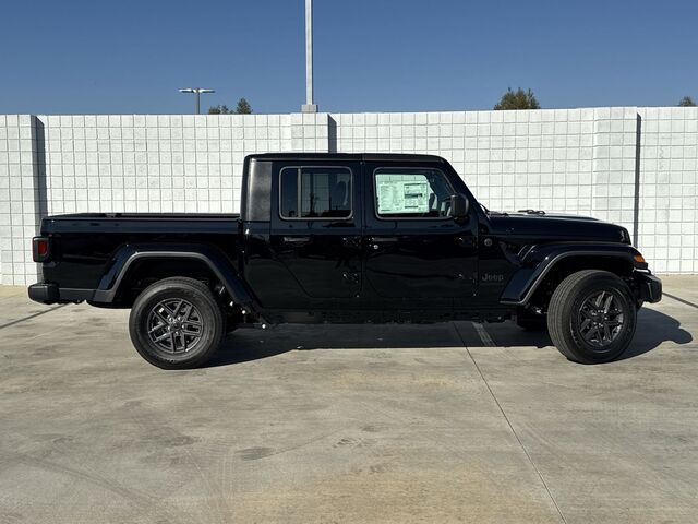 2024 Jeep Gladiator Sport S