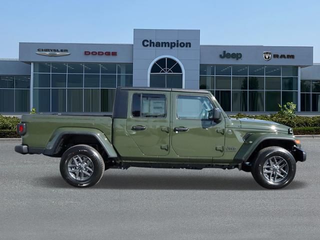 2024 Jeep Gladiator Sport S