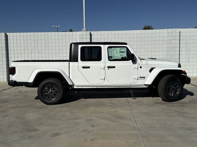 2024 Jeep Gladiator Sport S