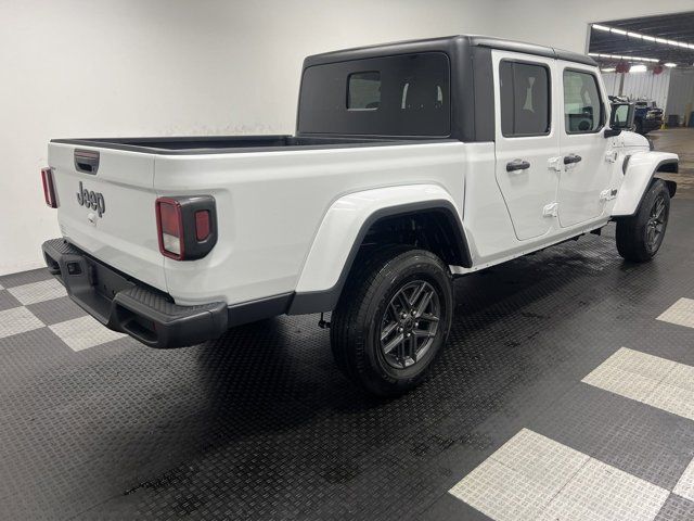 2024 Jeep Gladiator Sport S