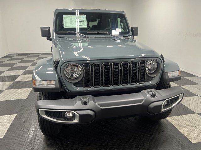 2024 Jeep Gladiator Sport S