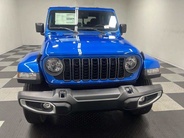 2024 Jeep Gladiator Sport S