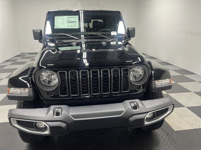 2024 Jeep Gladiator Sport S