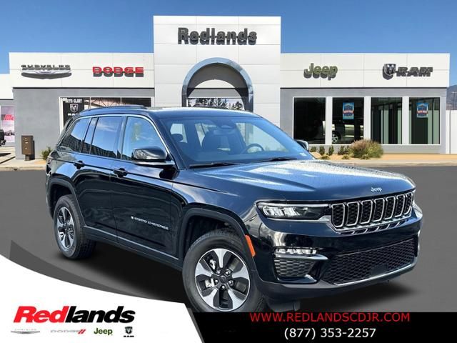 2024 Jeep Grand Cherokee 4xe Base