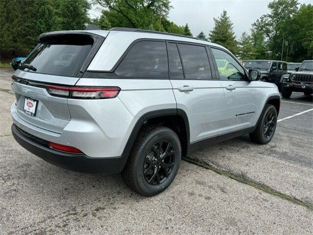 2024 Jeep Grand Cherokee Altitude X