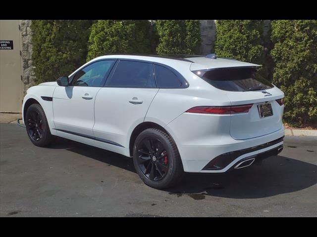 2024 Jaguar F-Pace R-Dynamic S