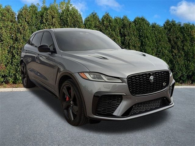 2024 Jaguar F-Pace SVR