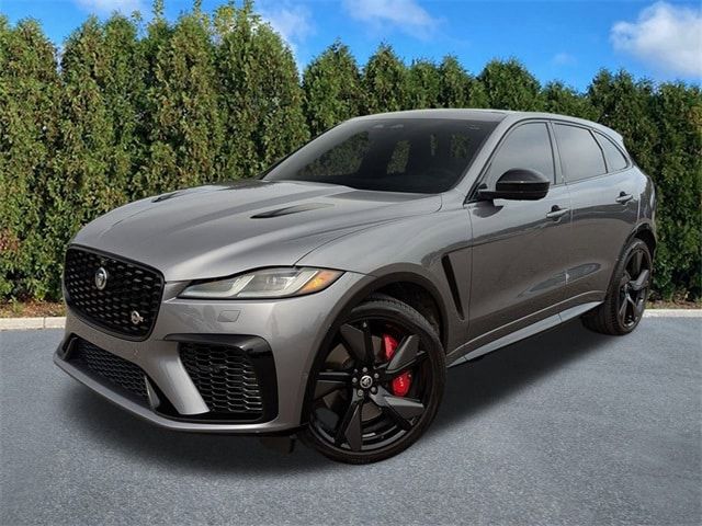 2024 Jaguar F-Pace SVR