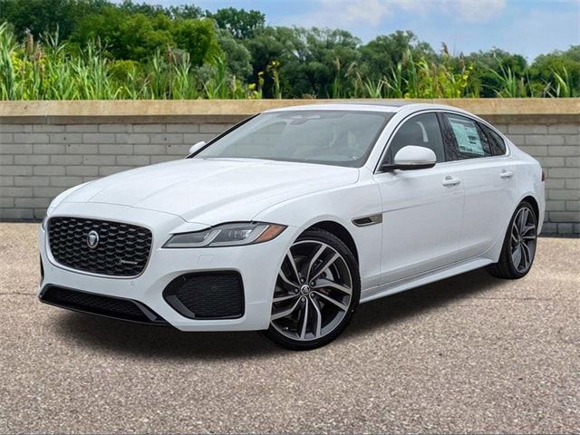 2024 Jaguar XF R-Dynamic SE