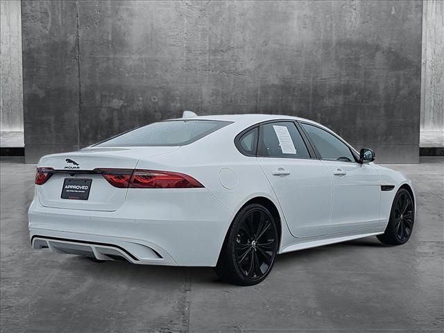 2024 Jaguar XF R-Dynamic SE