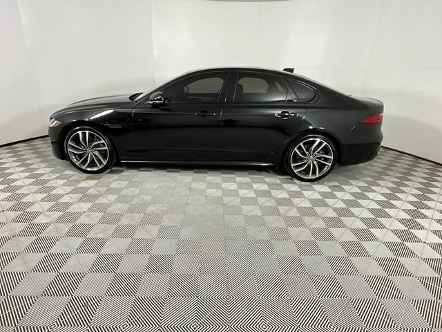 2024 Jaguar XF R-Dynamic SE