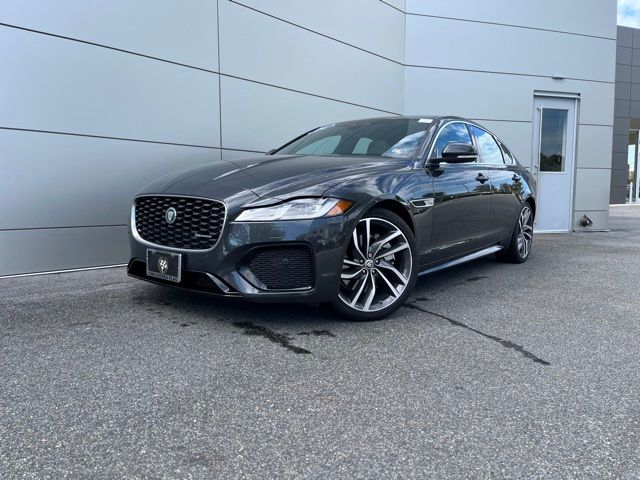 2024 Jaguar XF R-Dynamic SE