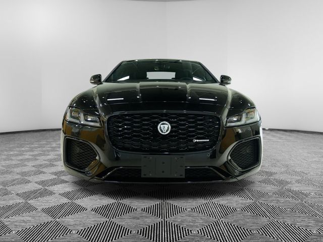 2024 Jaguar XF R-Dynamic SE