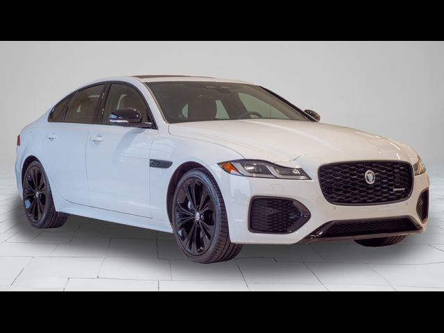 2024 Jaguar XF R-Dynamic SE