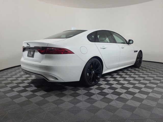 2024 Jaguar XF R-Dynamic SE