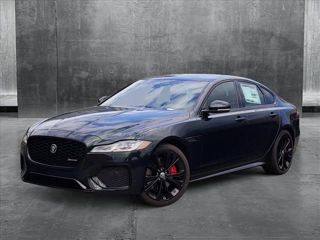 2024 Jaguar XF R-Dynamic SE