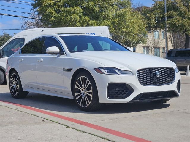 2024 Jaguar XF R-Dynamic SE