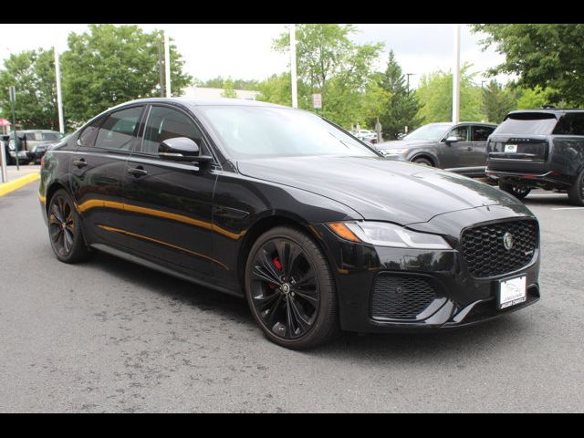 2024 Jaguar XF R-Dynamic SE