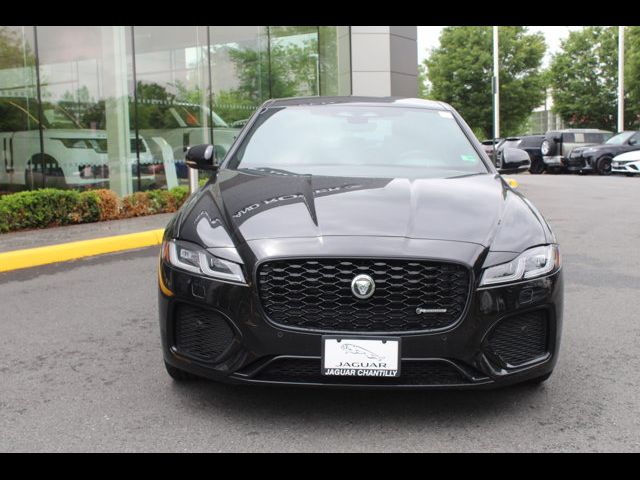 2024 Jaguar XF R-Dynamic SE