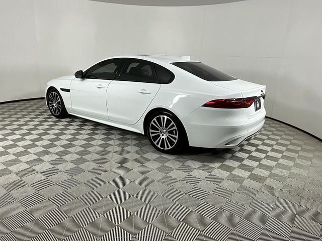 2024 Jaguar XF R-Dynamic SE