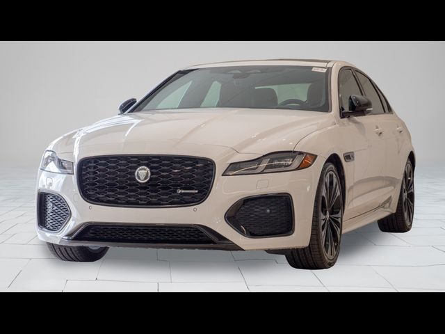 2024 Jaguar XF R-Dynamic SE