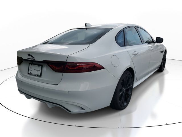 2024 Jaguar XF R-Dynamic SE