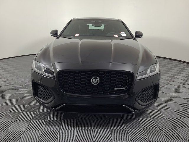 2024 Jaguar XF R-Dynamic SE