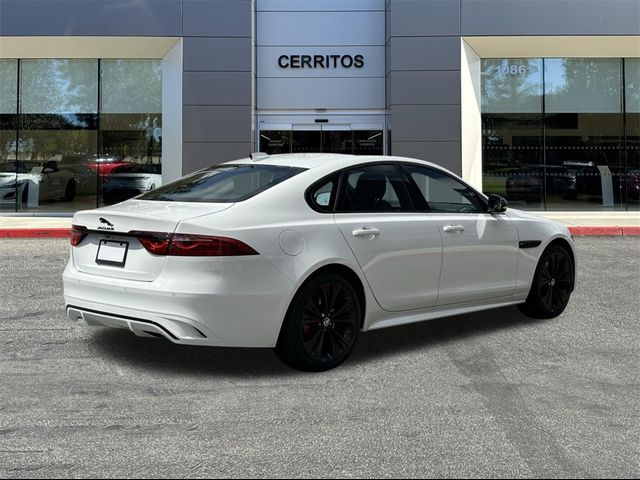 2024 Jaguar XF R-Dynamic SE