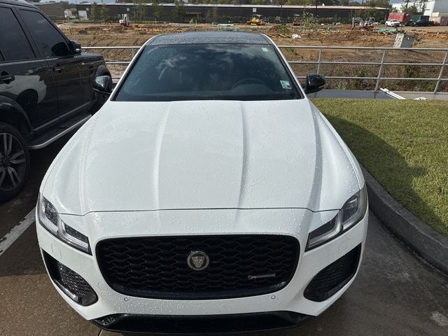 2024 Jaguar XF R-Dynamic SE