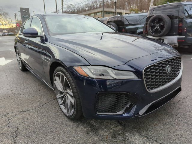 2024 Jaguar XF R-Dynamic SE