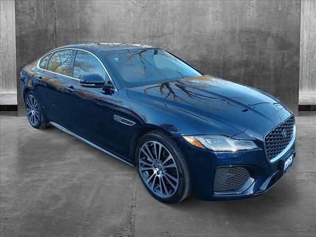 2024 Jaguar XF R-Dynamic SE