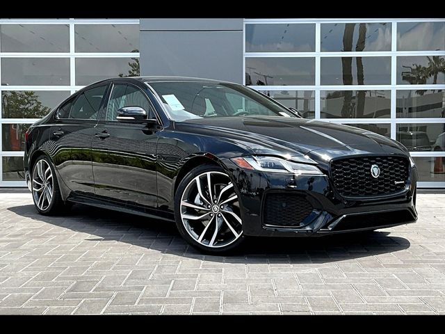 2024 Jaguar XF R-Dynamic SE