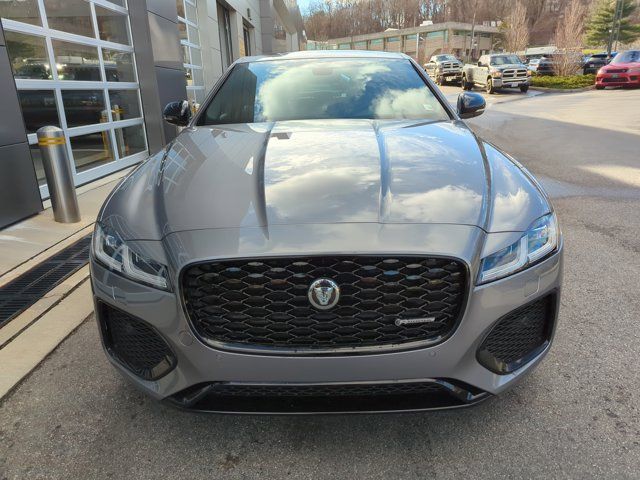 2024 Jaguar XF R-Dynamic SE