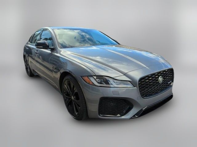 2024 Jaguar XF R-Dynamic SE