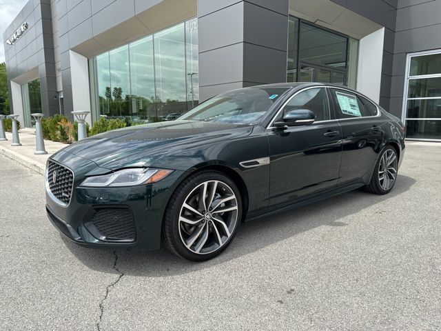 2024 Jaguar XF R-Dynamic SE