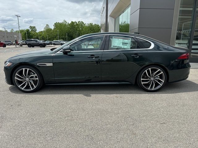 2024 Jaguar XF R-Dynamic SE