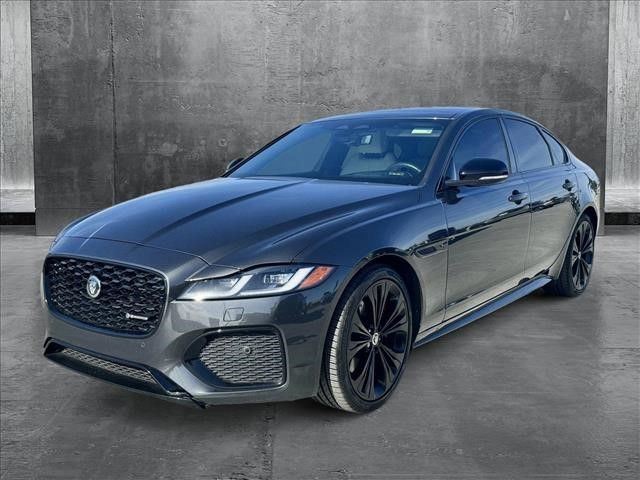 2024 Jaguar XF R-Dynamic SE