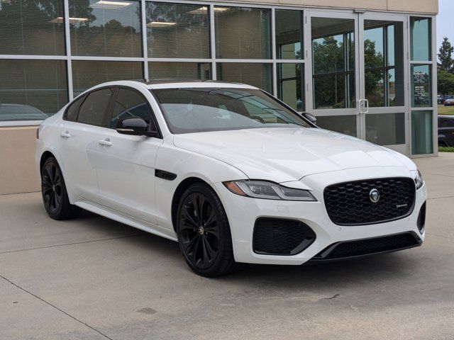 2024 Jaguar XF R-Dynamic SE