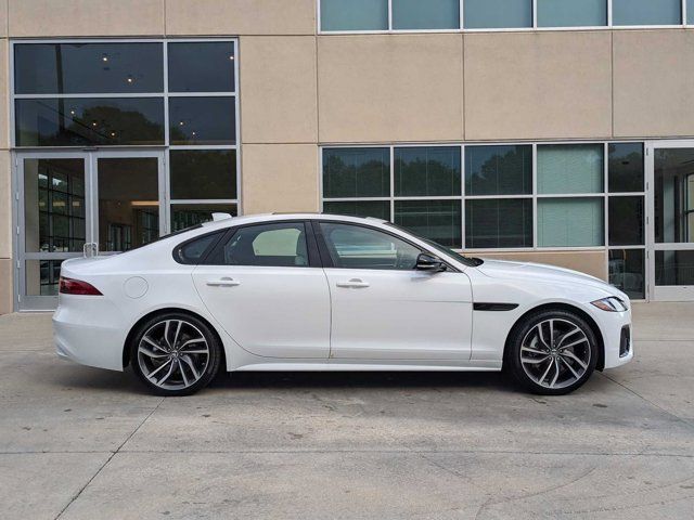 2024 Jaguar XF R-Dynamic SE