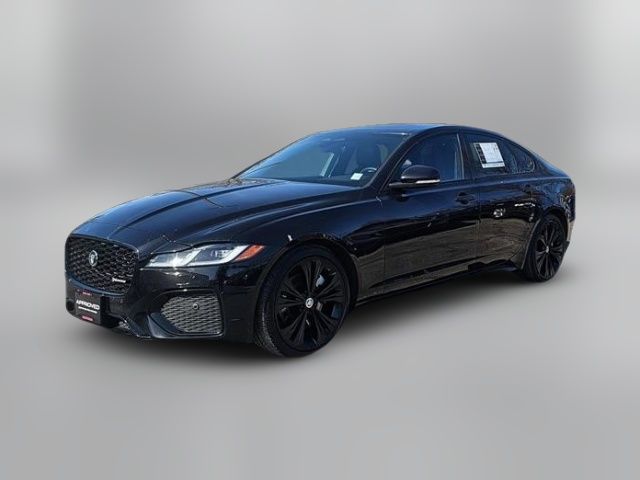 2024 Jaguar XF R-Dynamic SE