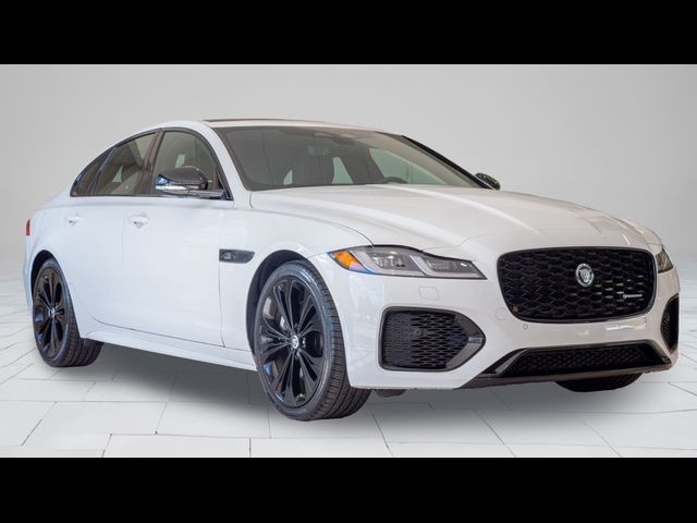 2024 Jaguar XF R-Dynamic SE