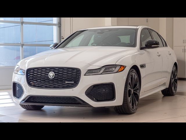 2024 Jaguar XF R-Dynamic SE