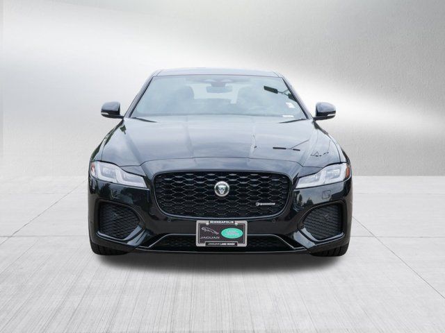 2024 Jaguar XF R-Dynamic SE