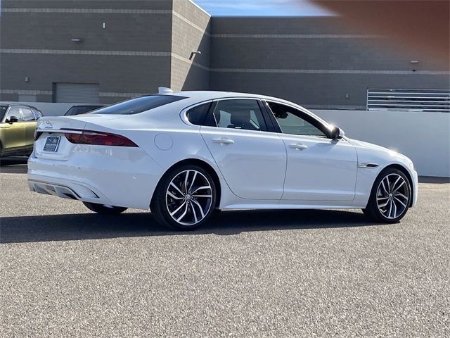 2024 Jaguar XF R-Dynamic SE